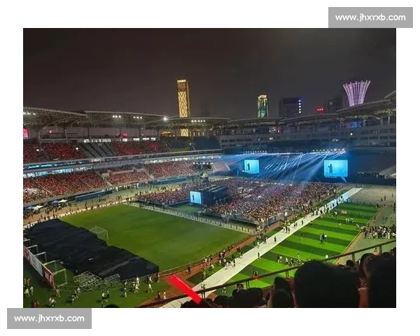 湘超开幕式彩排路透：贺龙体育场光影里的三湘足球热