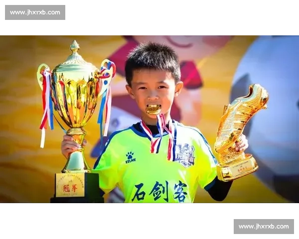 芝罘中学 “小剑客” 市运会斩 37 金创纪录！